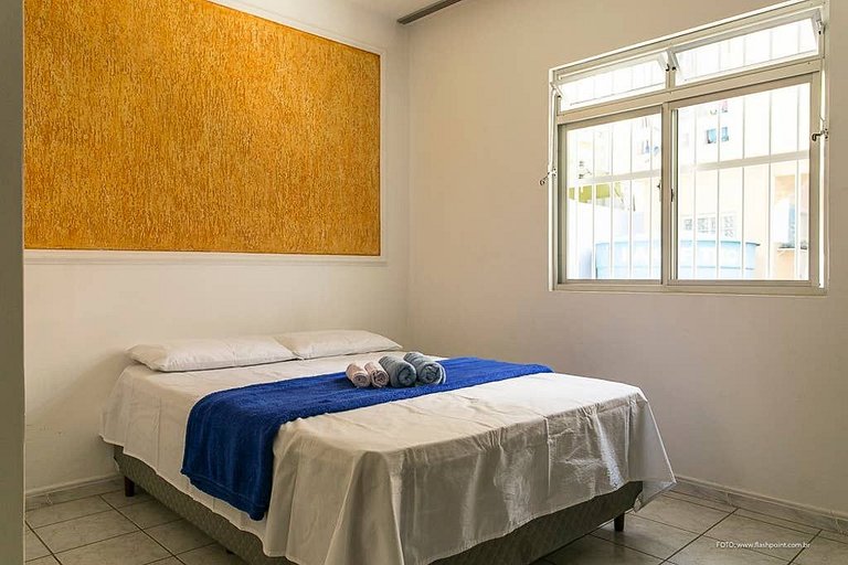 Casa 150m da praia em pátio familiar
