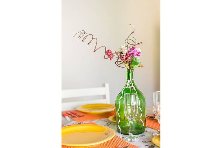 2 sacadas, muito completo, perto de tudo