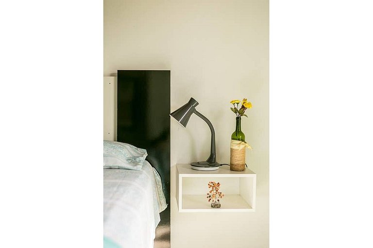 2 sacadas, muito completo, perto de tudo