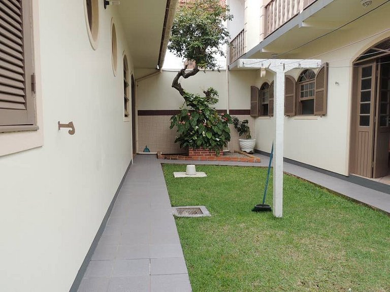 Casa confortável a 150m da praia