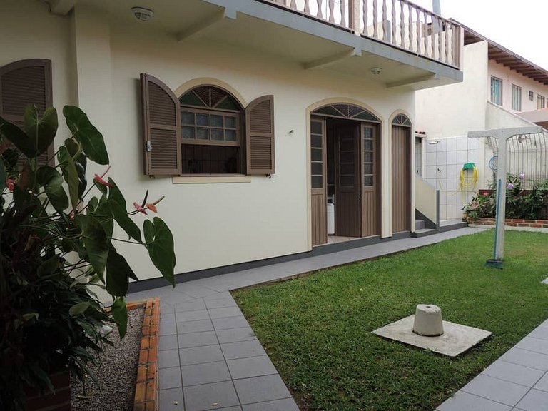 Casa confortável a 150m da praia