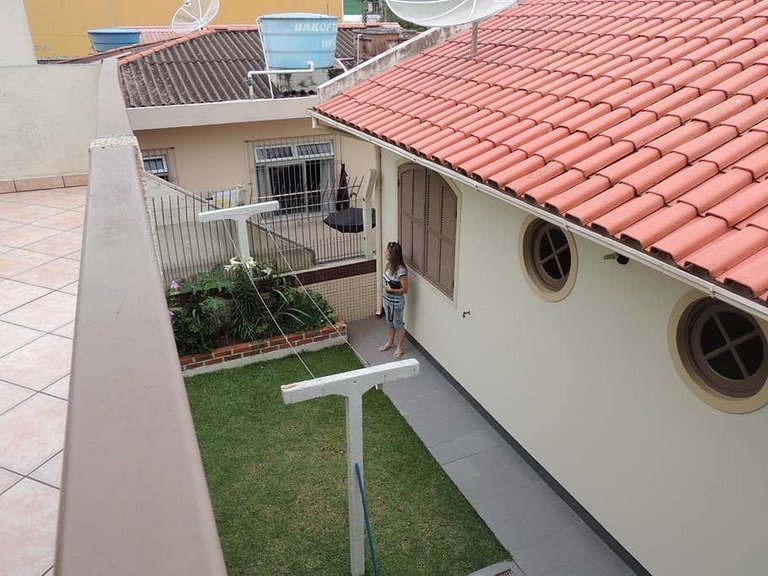 Casa confortável a 150m da praia