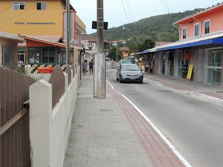 Casa confortável a 150m da praia