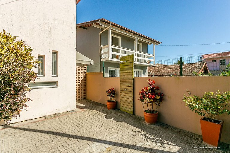 Apart. confortável a 90m da praia