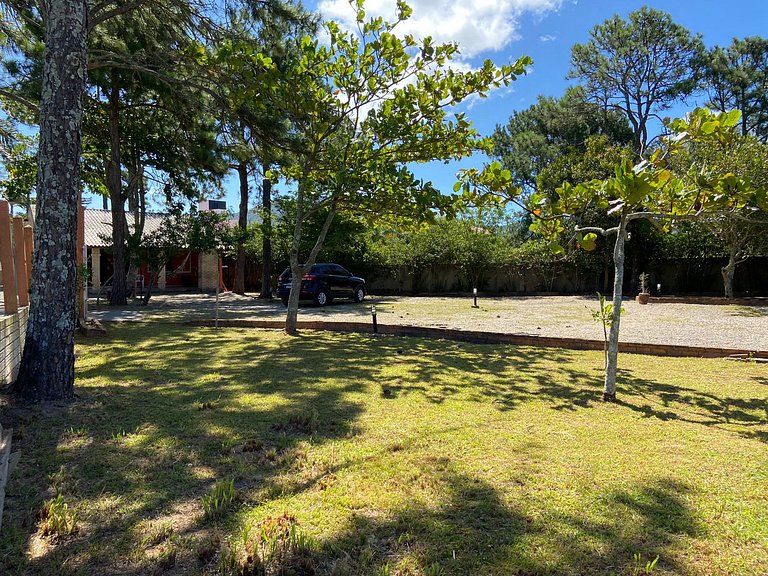 Loft frente ao canal em meio a natureza