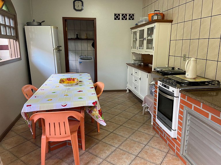 Casa confortável a 150m da praia