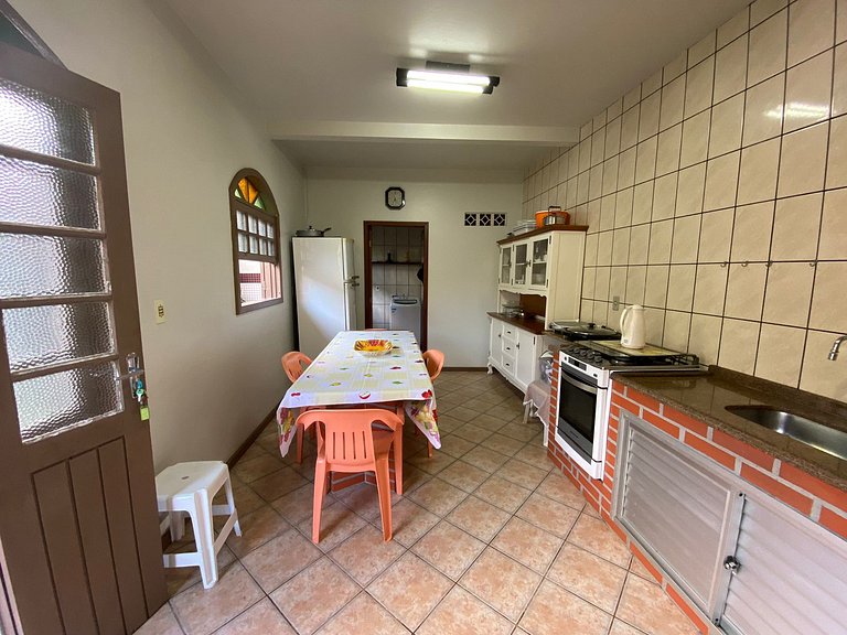 Casa confortável a 150m da praia