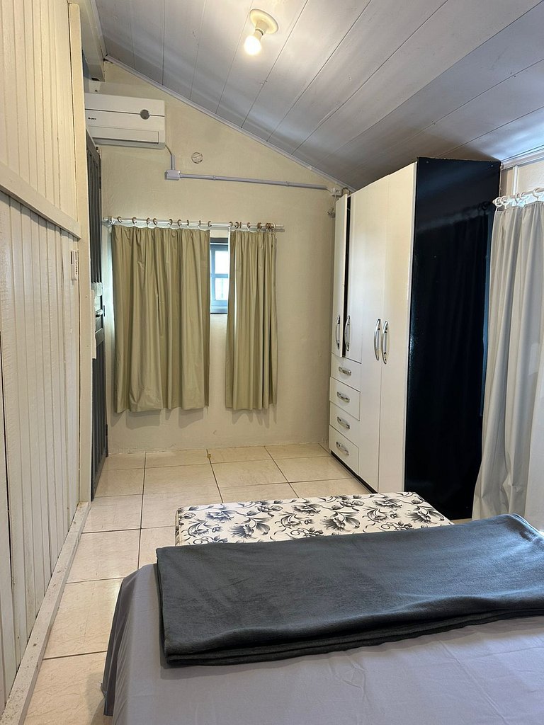 Bem próximo da praia, com desconto!