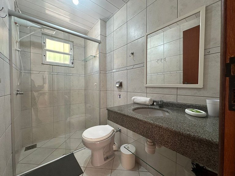 Modernos chalés a 90m da praia